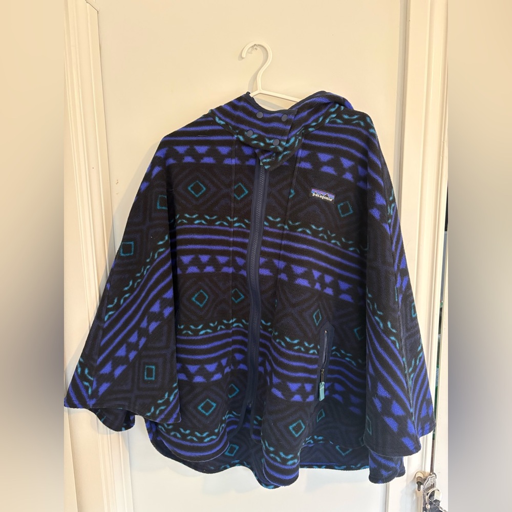 Patagonia Poncho